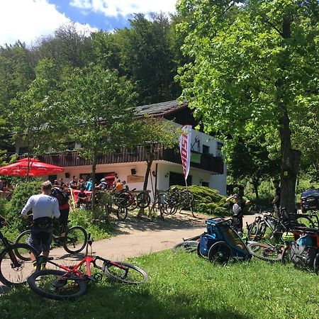 Talstation Heumoederntal Hotel Treuchtlingen Eksteriør billede